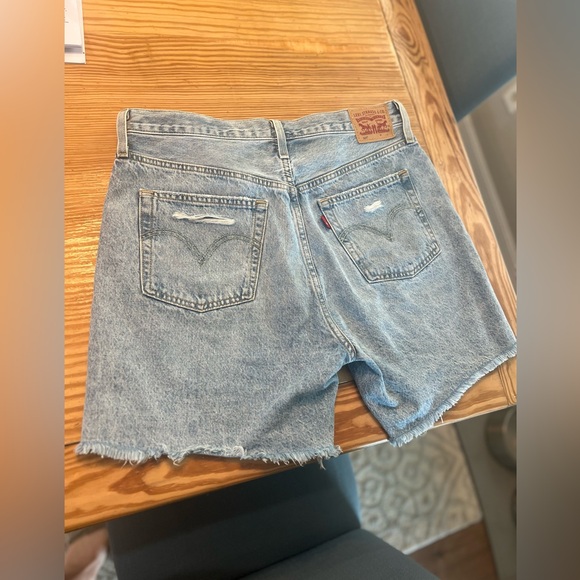 Levi denim Shorts - Brand new! - Picture 4 of 6